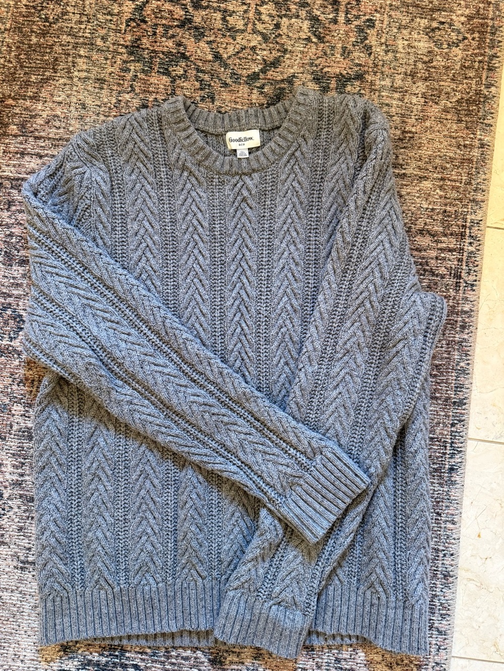 Goodfellow grey thick cable sweater